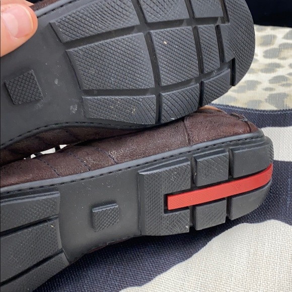 Three year old Prada sneakers - Picture 4 of 6